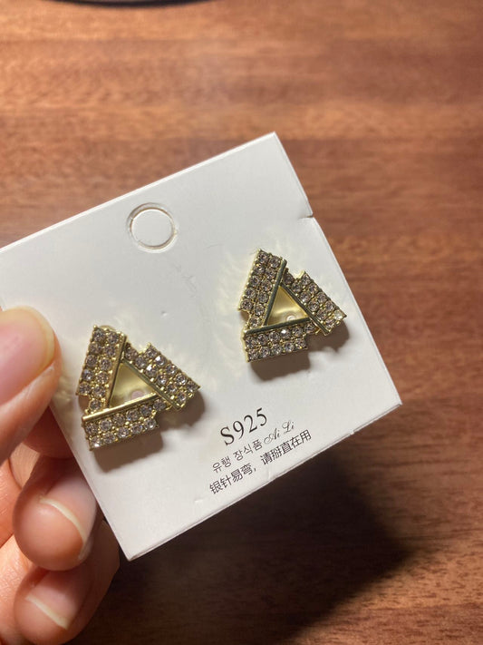 Triangle earrings