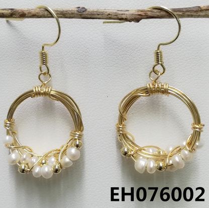 Winding metal wire ring pearl earrings