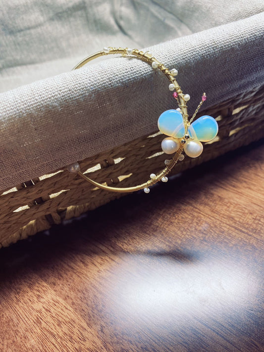 Opal butterfly pearl bracelet