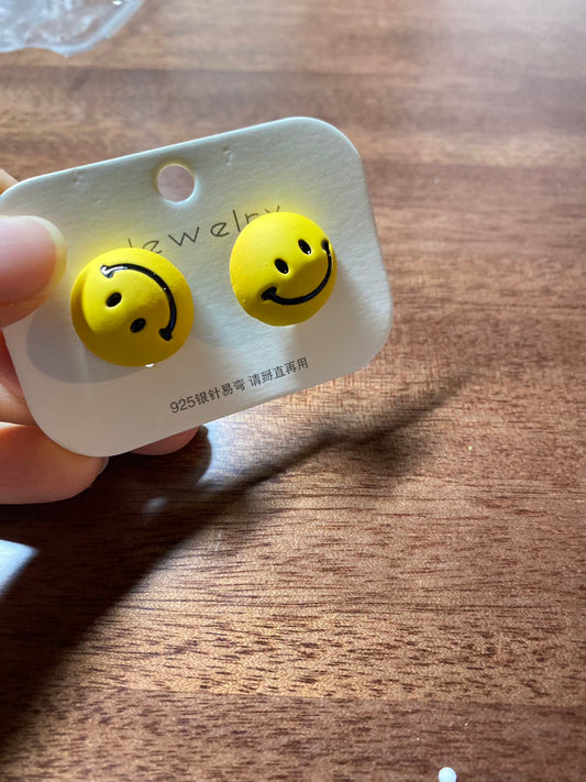 Smiley earrings